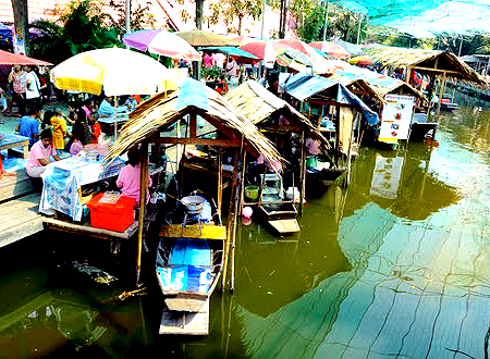 www.thai-dk.dk/uploads/Floating-Market-1.jpg
