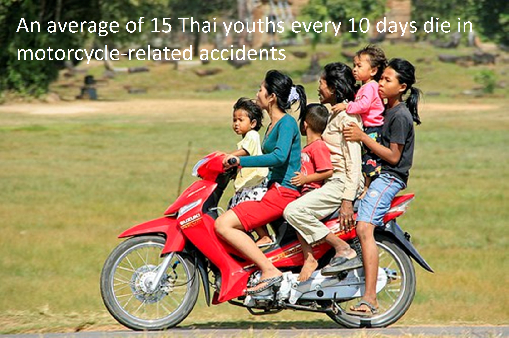 www.thai-dk.dk/uploads/no-helmets-kids.jpg