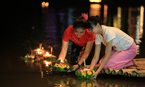 www.thai-dk.dk/uploads/thailand-helligdage-02.jpg